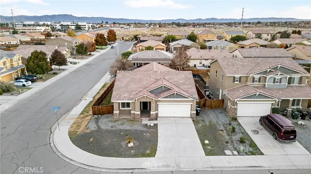 $450,000 | 16649 Denham Lane, Victorville, CA 92395