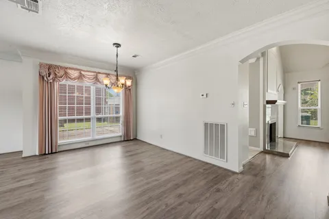 $388,000 | 14415 Autumn Cyn Trace, Houston, TX 77062