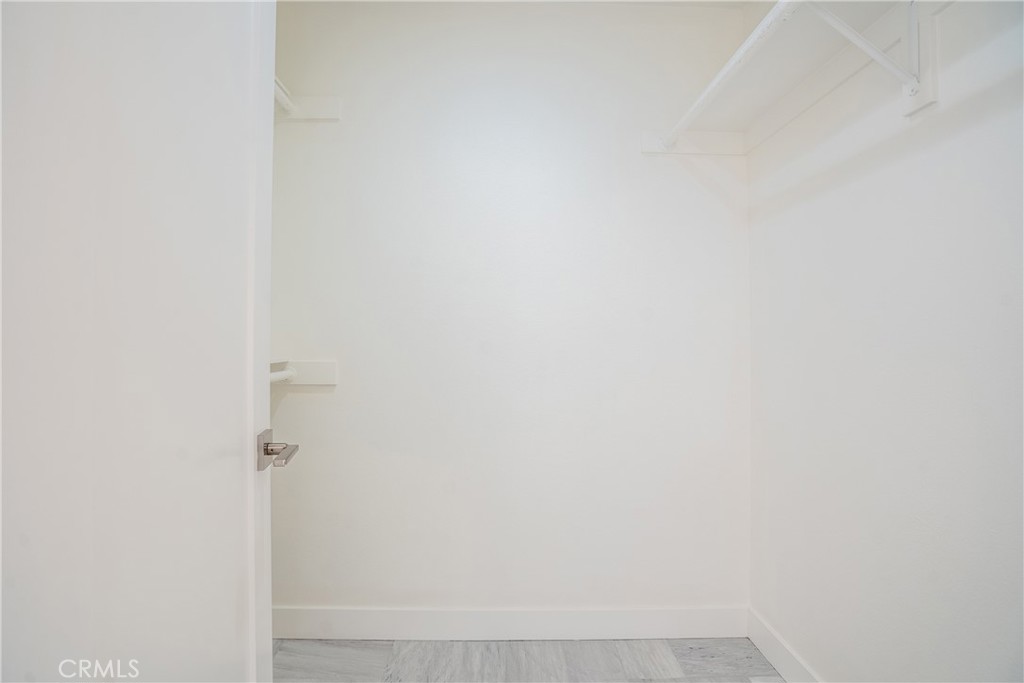 10926 Bluffside Drive, Unit 9 Studio City, CA 91604 - Photo 27 of 43 a close up view of shower