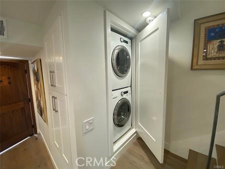 10926 Bluffside Drive, Unit 9 Studio City, CA 91604 - Photo 28 of 43 a utility room with dryer and washer
