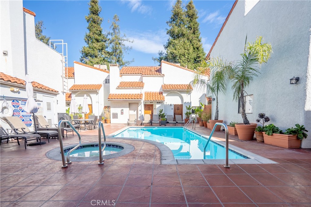 10926 Bluffside Drive, Unit 9 Studio City, CA 91604 - Photo 34 of 43