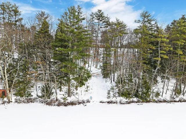 $130,000 | 915 Augusta Road, Belgrade, ME 04917