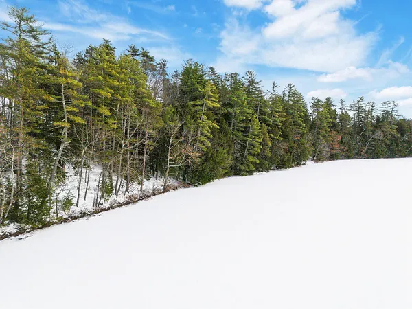 $130,000 | 915 Augusta Road, Belgrade, ME 04917