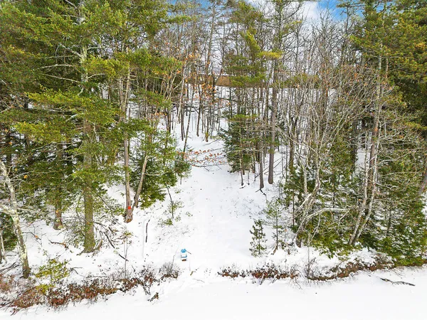 $130,000 | 915 Augusta Road, Belgrade, ME 04917