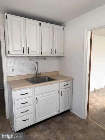 $250,000 | 115 Compass Road, Baltimore, MD 21220