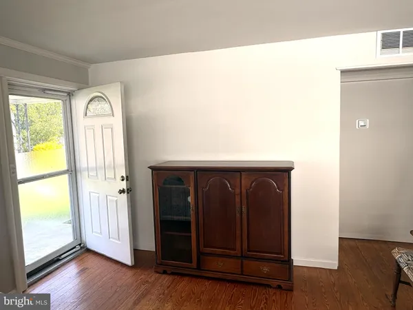 $250,000 | 115 Compass Road, Baltimore, MD 21220