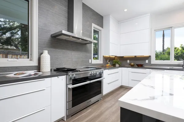 $9,895,000 | 1335 North Lemon Avenue, Menlo Park, CA 94025