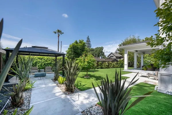 $9,895,000 | 1335 North Lemon Avenue, Menlo Park, CA 94025