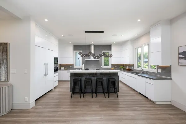 $9,895,000 | 1335 North Lemon Avenue, Menlo Park, CA 94025