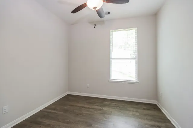 $1,840 | 13012 Stone Vly Way, Conroe, TX 77303