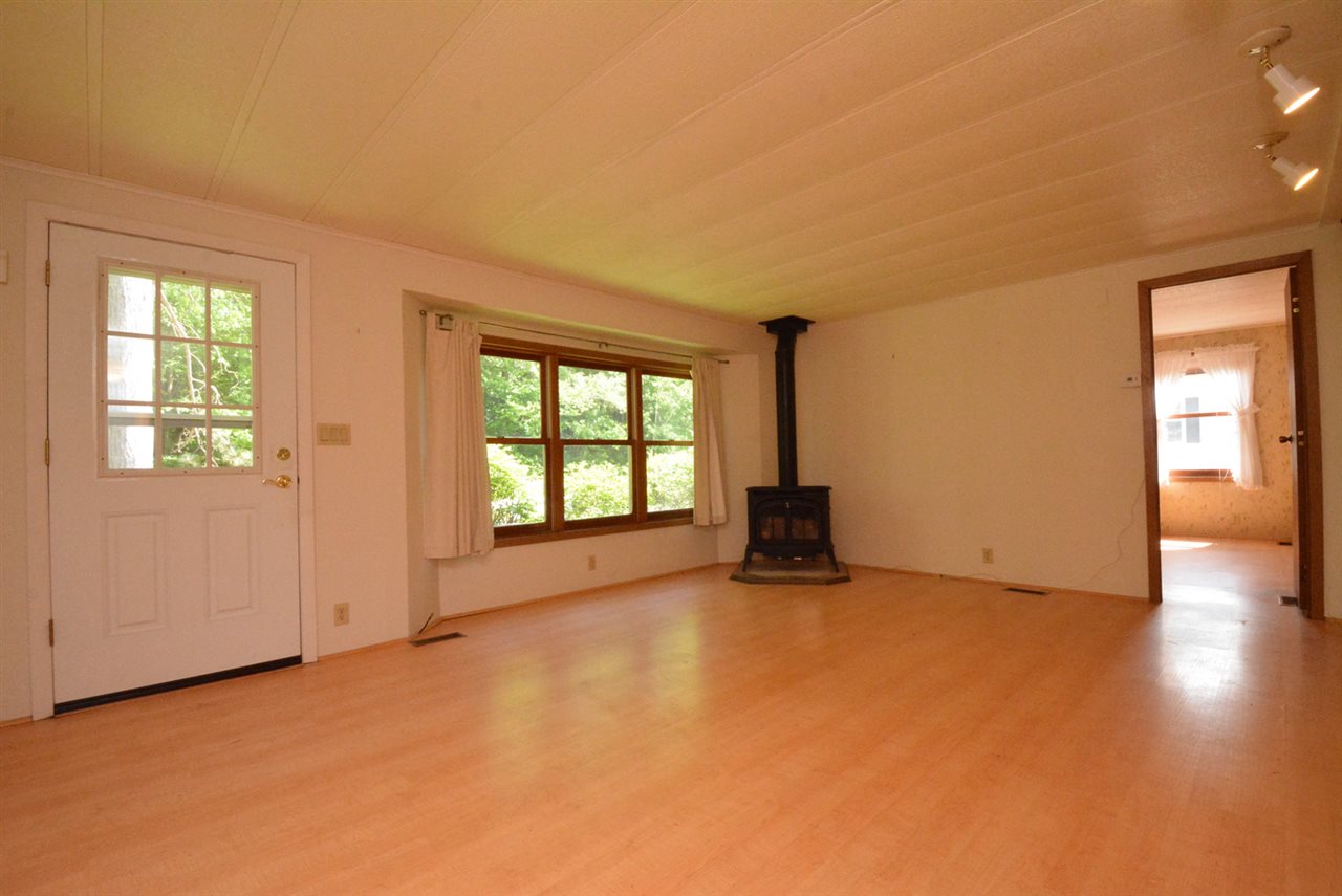 403 Sugarbush Road Williston, VT 05495 - Photo 7 of 40 Gallery Image 7