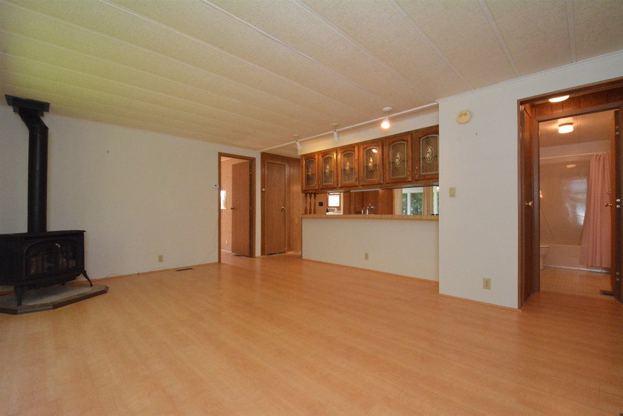 403 Sugarbush Road Williston, VT 05495 - Photo 8 of 40 Gallery Image 8