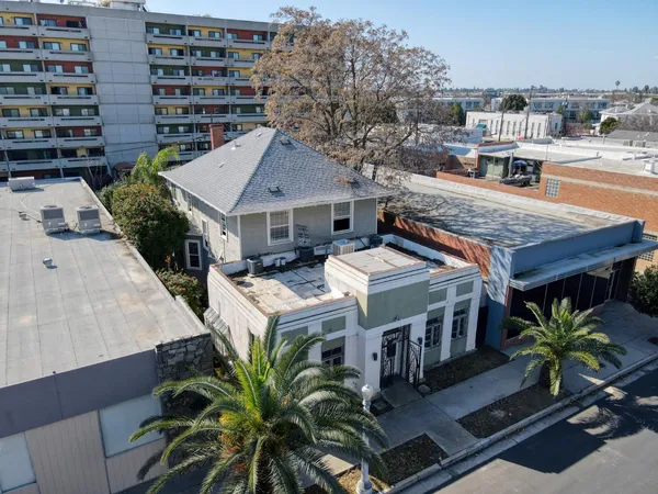 $520,000 | 1821 Van Ness Avenue, Fresno, CA 93721
