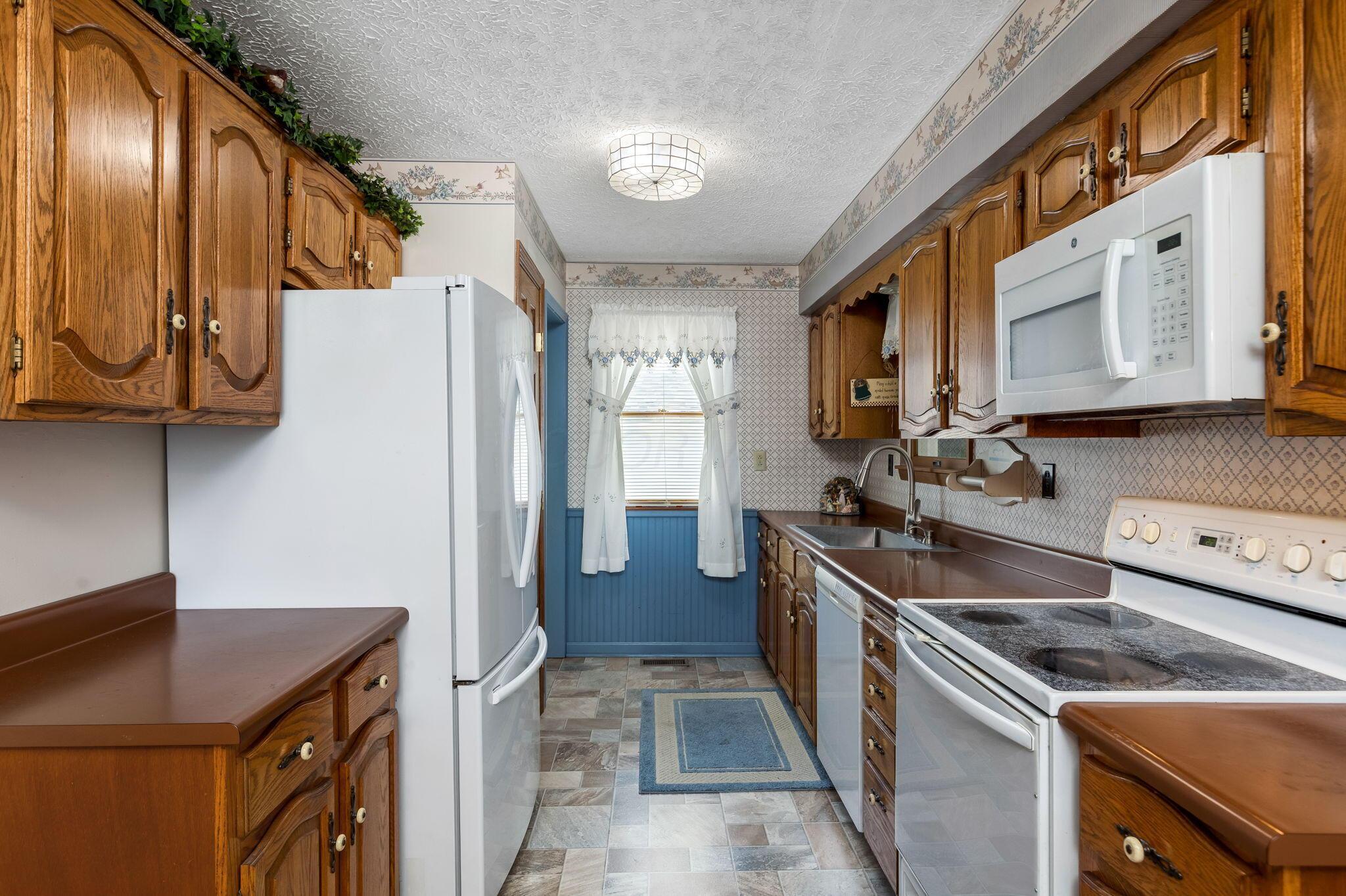 6655 Lockville Road Northwest Carroll, OH 43112 - Photo 11 of 35