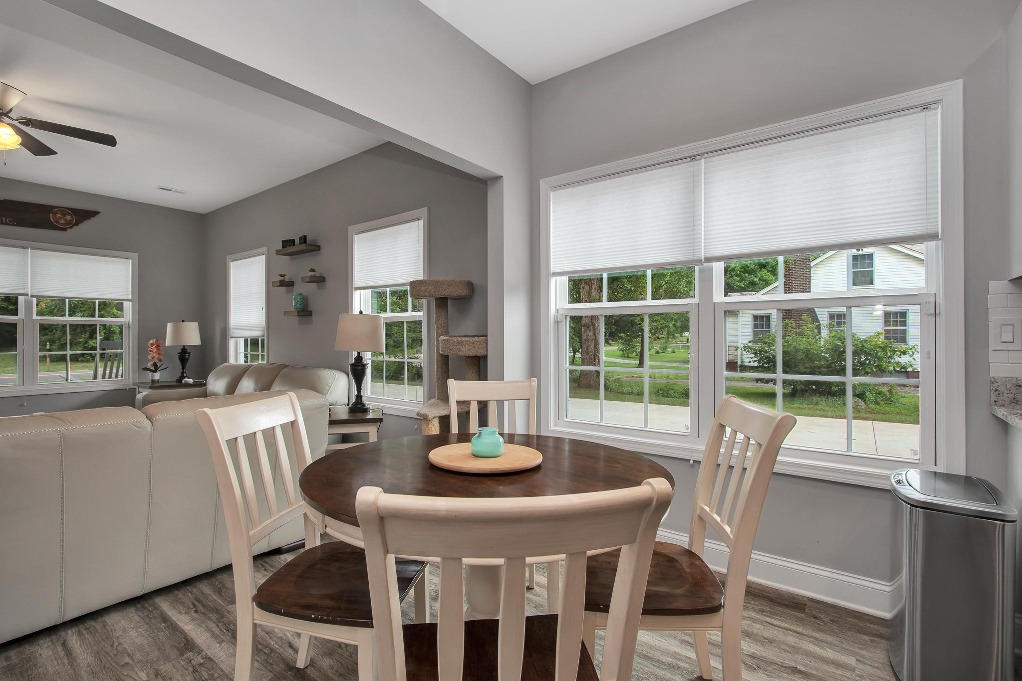 665 North Wright Road Alcoa, TN 37701 - Photo 5 of 26 Eat In Kitchen