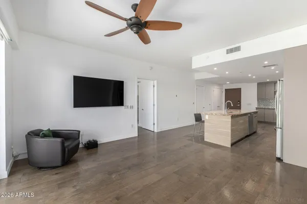$500,000 | 2300 East Campbell Avenue, Unit 104, Phoenix, AZ 85016