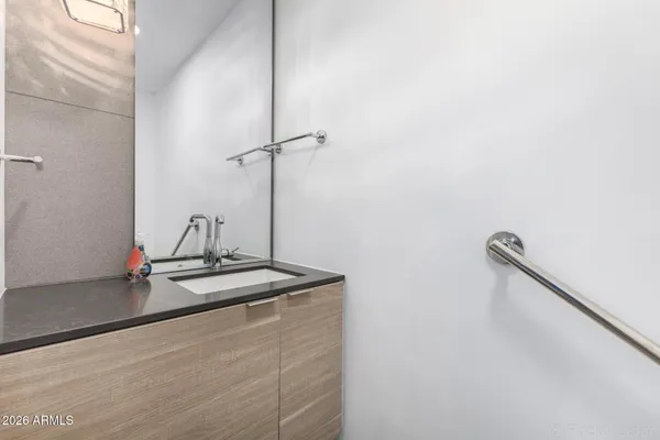 $500,000 | 2300 East Campbell Avenue, Unit 104, Phoenix, AZ 85016