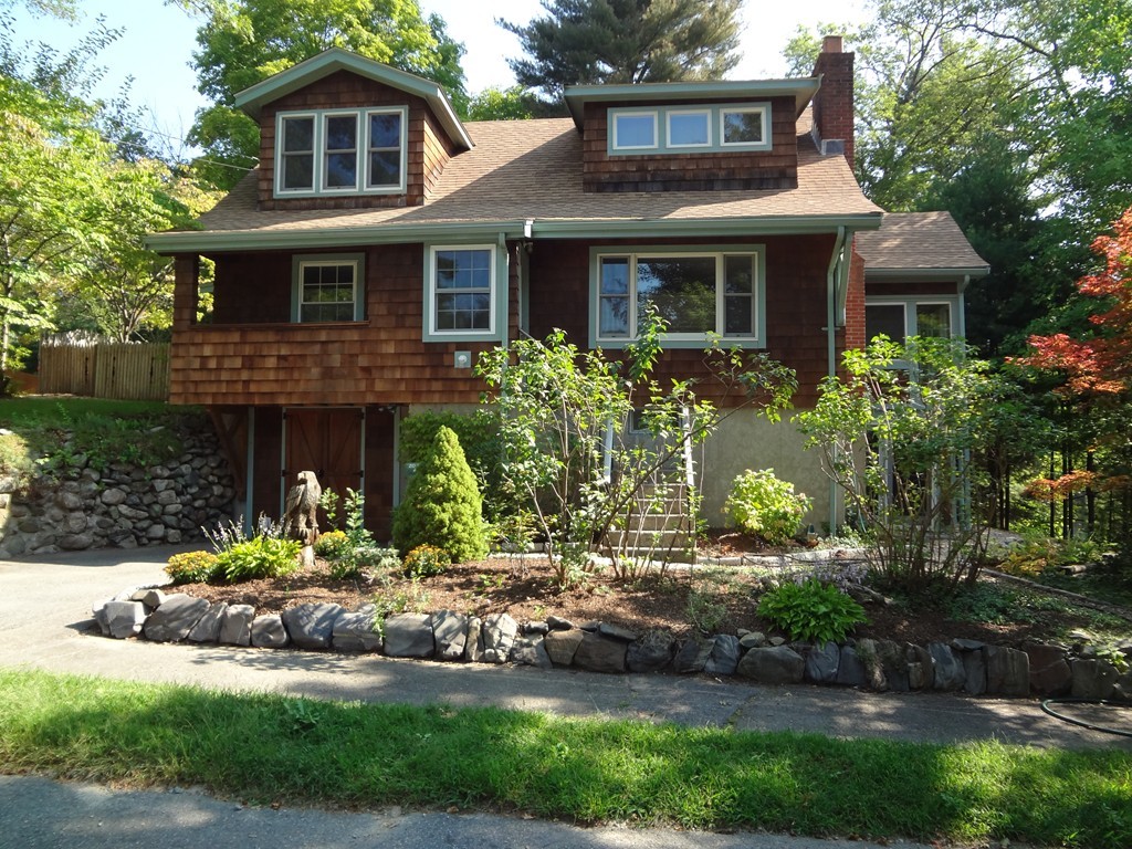 20 Cooper Road Natick, MA 01760 - Photo 3 of 30 Gallery Image 3