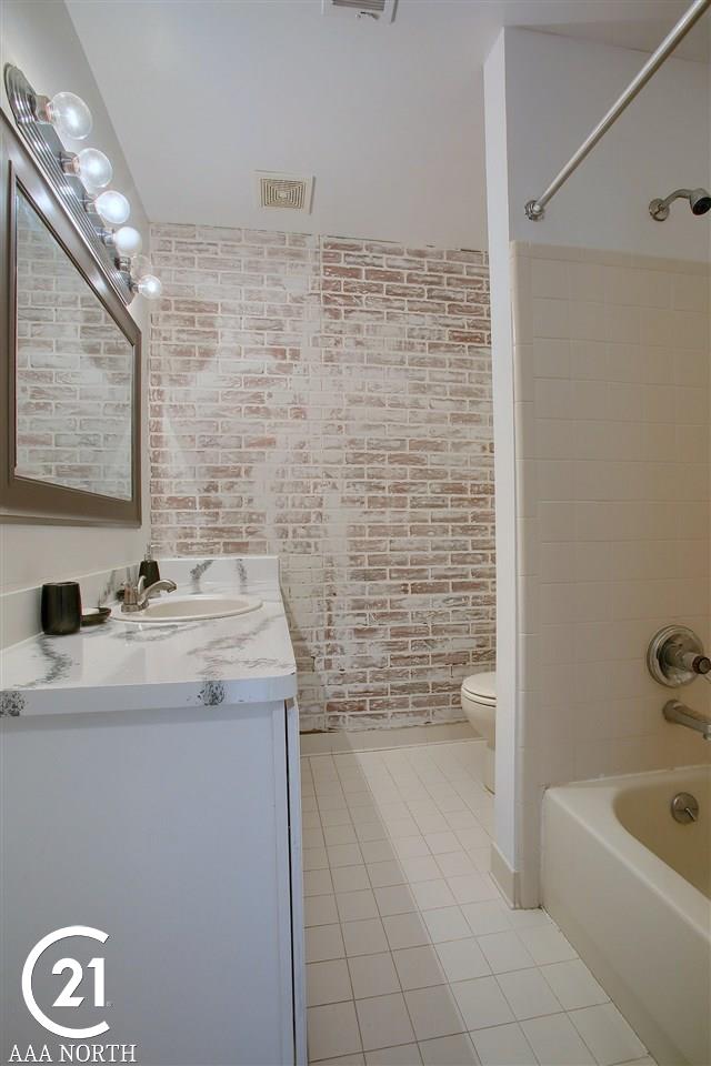 30653 Hidden Pines Lane Roseville, MI 48066 - Photo 20 of 22