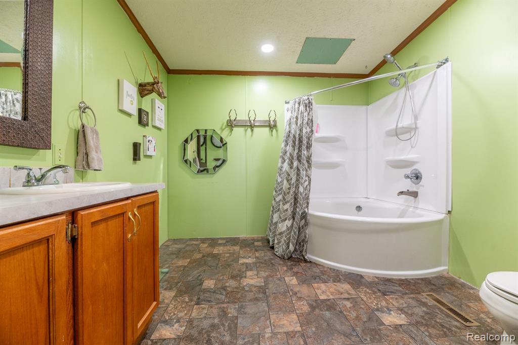 5373 Mertz Road Mayville, MI 48744 - Photo 25 of 36 Gallery Image 25