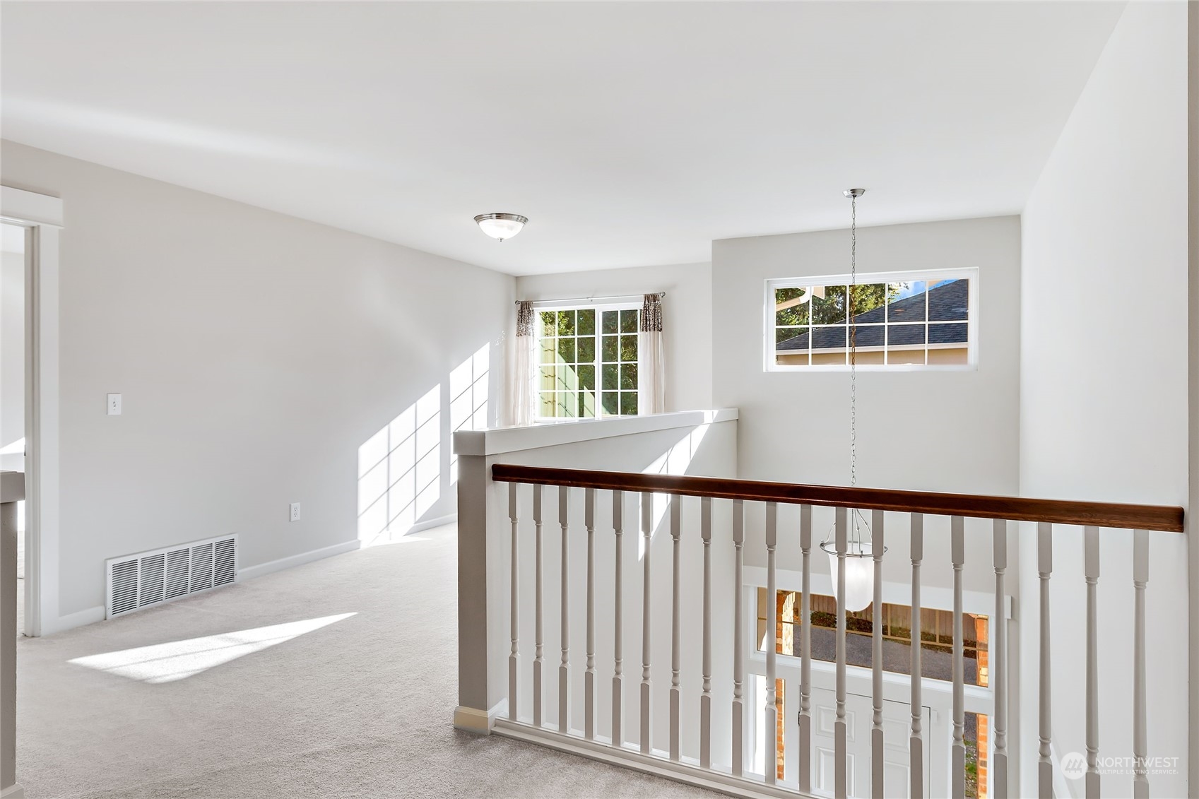 133 185th Place Southwest Bothell, WA 98012 - Photo 24 of 32 a view of a balcony