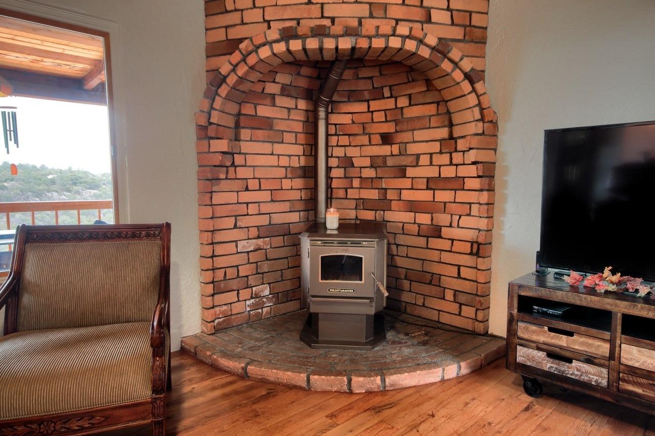 31434 Wyle Ranch Road North Fork, CA 93643 - Photo 13 of 72 Gallery Image 13