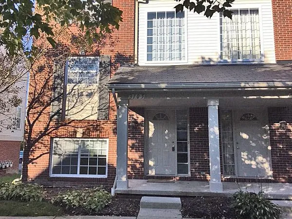 $2,100 | 3105 Promenade Circle, Unit 30, Ann Arbor, MI 48108