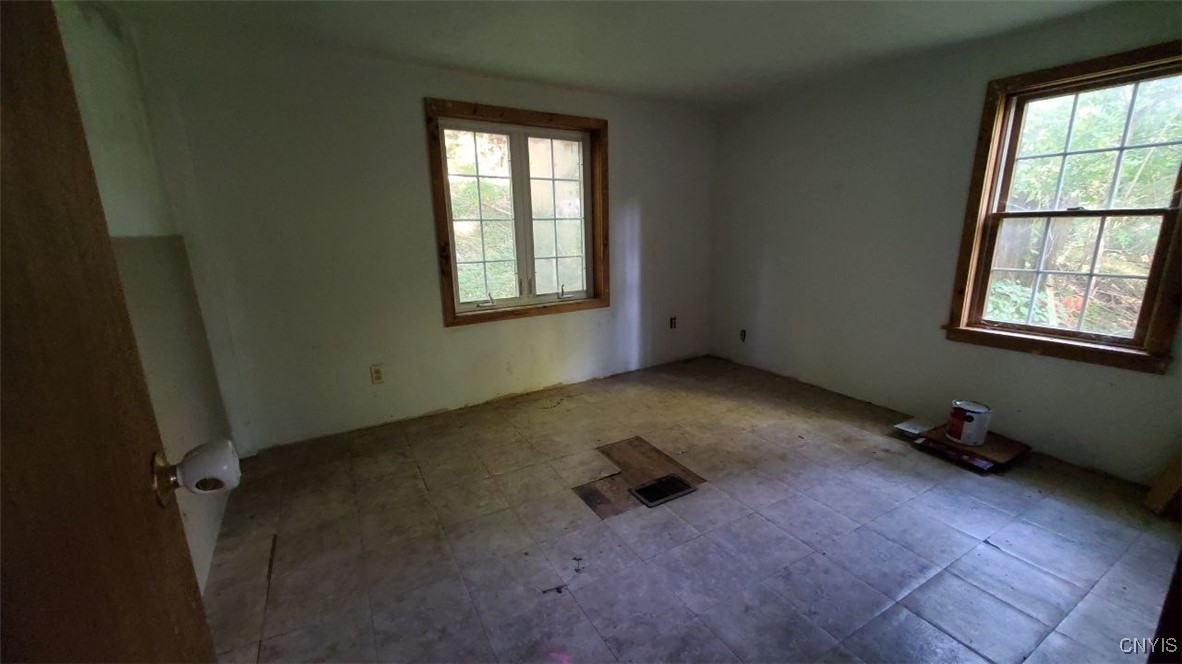 123 Piper Road Herkimer, NY 13350 - Photo 17 of 36