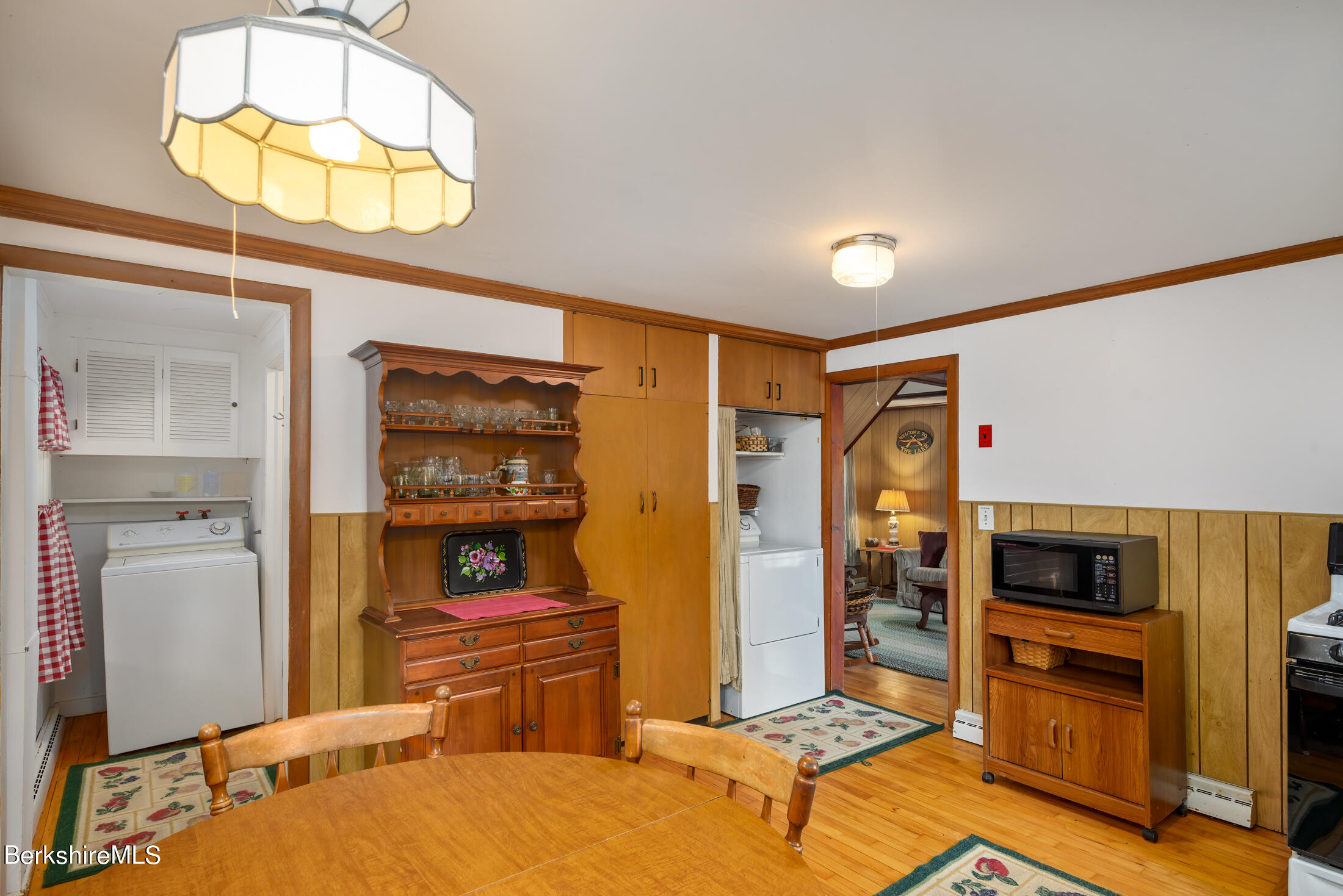 153 Shadowland Cove Road Cheshire, MA 01225 - Photo 8 of 22 kitchen