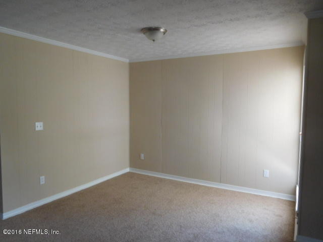 2476 Ridgecrest Avenue Orange Park, FL 32065 - Photo 2 of 19 DIning
