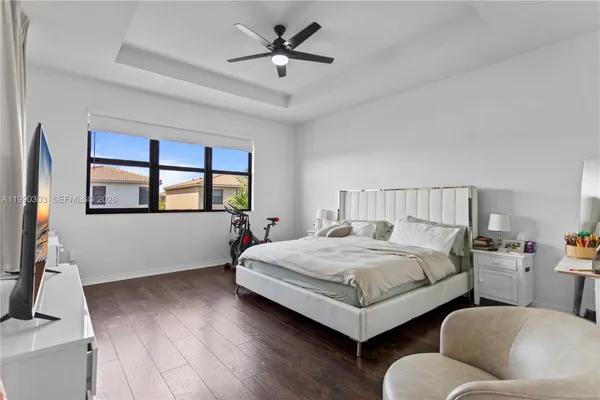 $5,500 | 19244 Northeast 9th Place, Miami, FL 33179