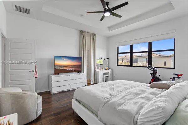 $5,500 | 19244 Northeast 9th Place, Miami, FL 33179