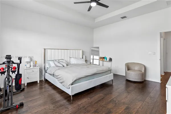 $5,500 | 19244 Northeast 9th Place, Miami, FL 33179