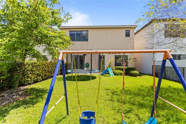 $5,500 | 19244 Northeast 9th Place, Miami, FL 33179