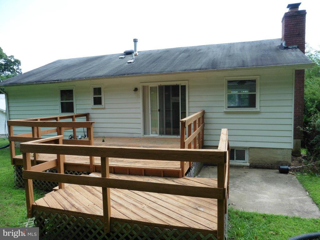 8402 North Point Court Laurel, MD 20708 - Photo 2 of 24 Exterior (Rear)