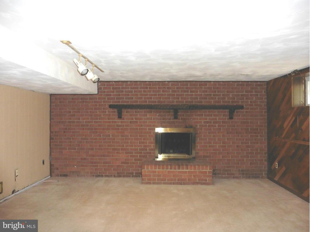 8402 North Point Court Laurel, MD 20708 - Photo 20 of 24 Basement
