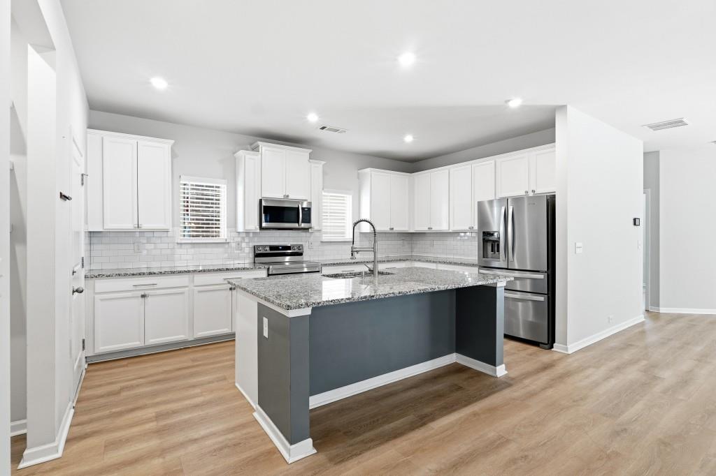 2779 Morgan Spring Trail Buford, GA 30519 - Photo 13 of 37