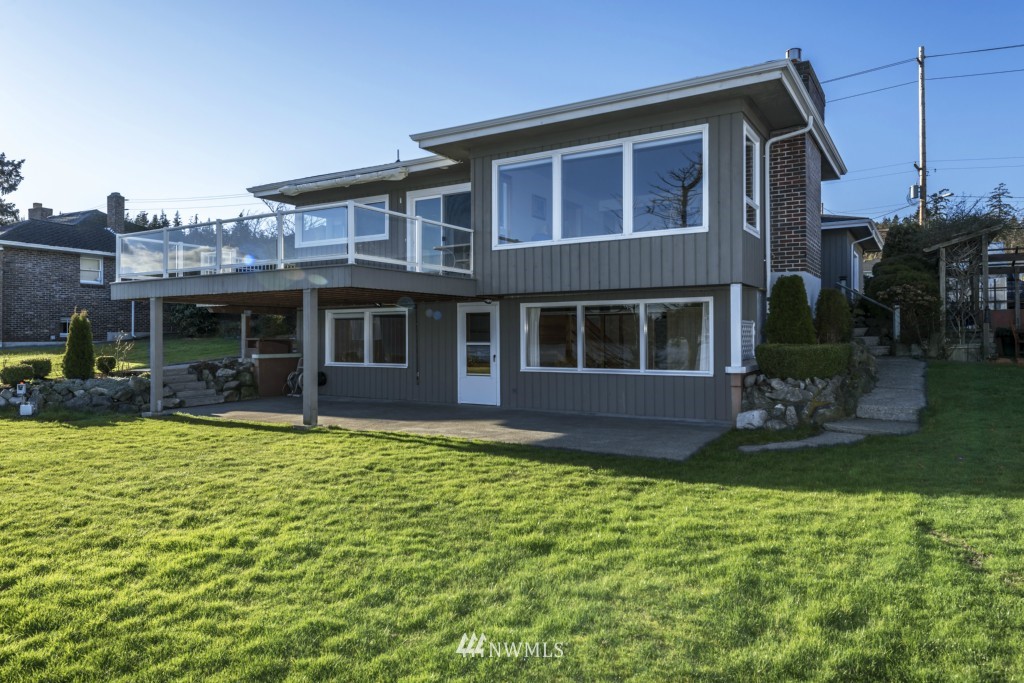 15255 Deception Road Anacortes, WA 98221 - Photo 1 of 25 Gallery Image 1