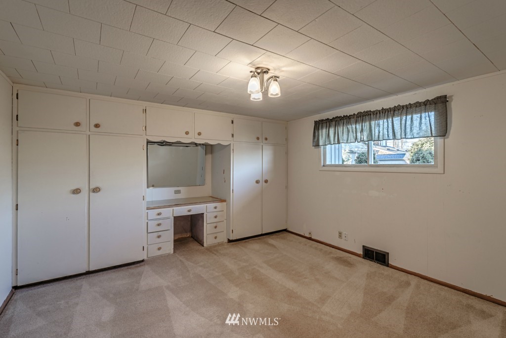 15255 Deception Road Anacortes, WA 98221 - Photo 17 of 25 Gallery Image 17