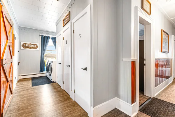 $1,200 | 121 Main Street, Unit 3, Colebrook, NH 03576