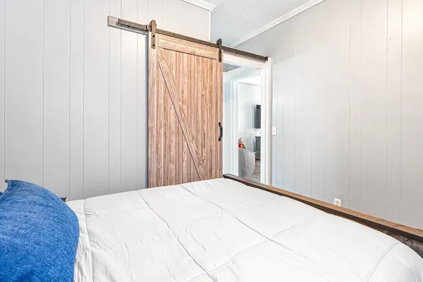 $1,200 | 121 Main Street, Unit 3, Colebrook, NH 03576