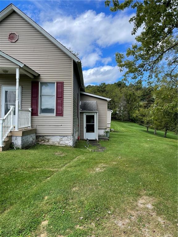 527 Chartiers Run Road Canonsburg, PA 15317 - Photo 5 of 20 Gallery Image 5