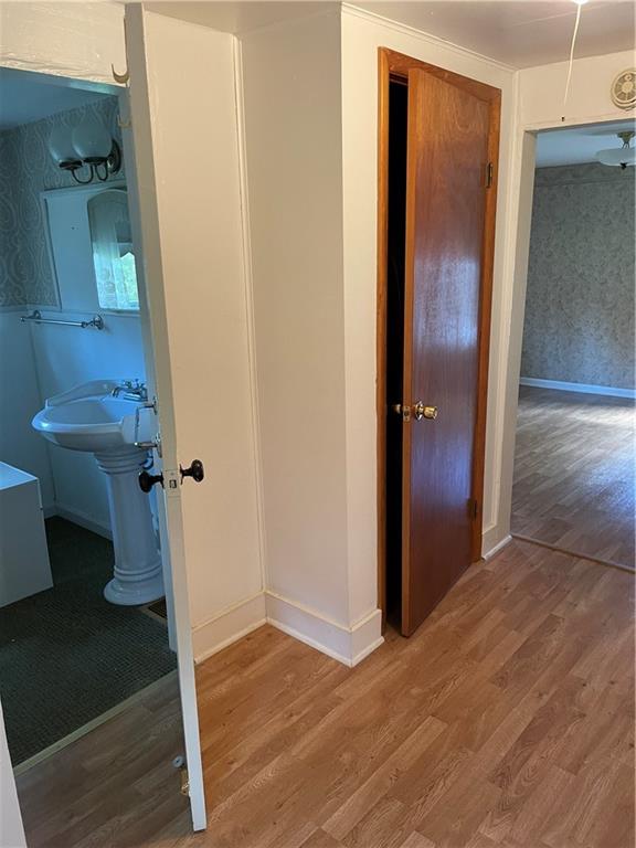 527 Chartiers Run Road Canonsburg, PA 15317 - Photo 8 of 20 Gallery Image 8
