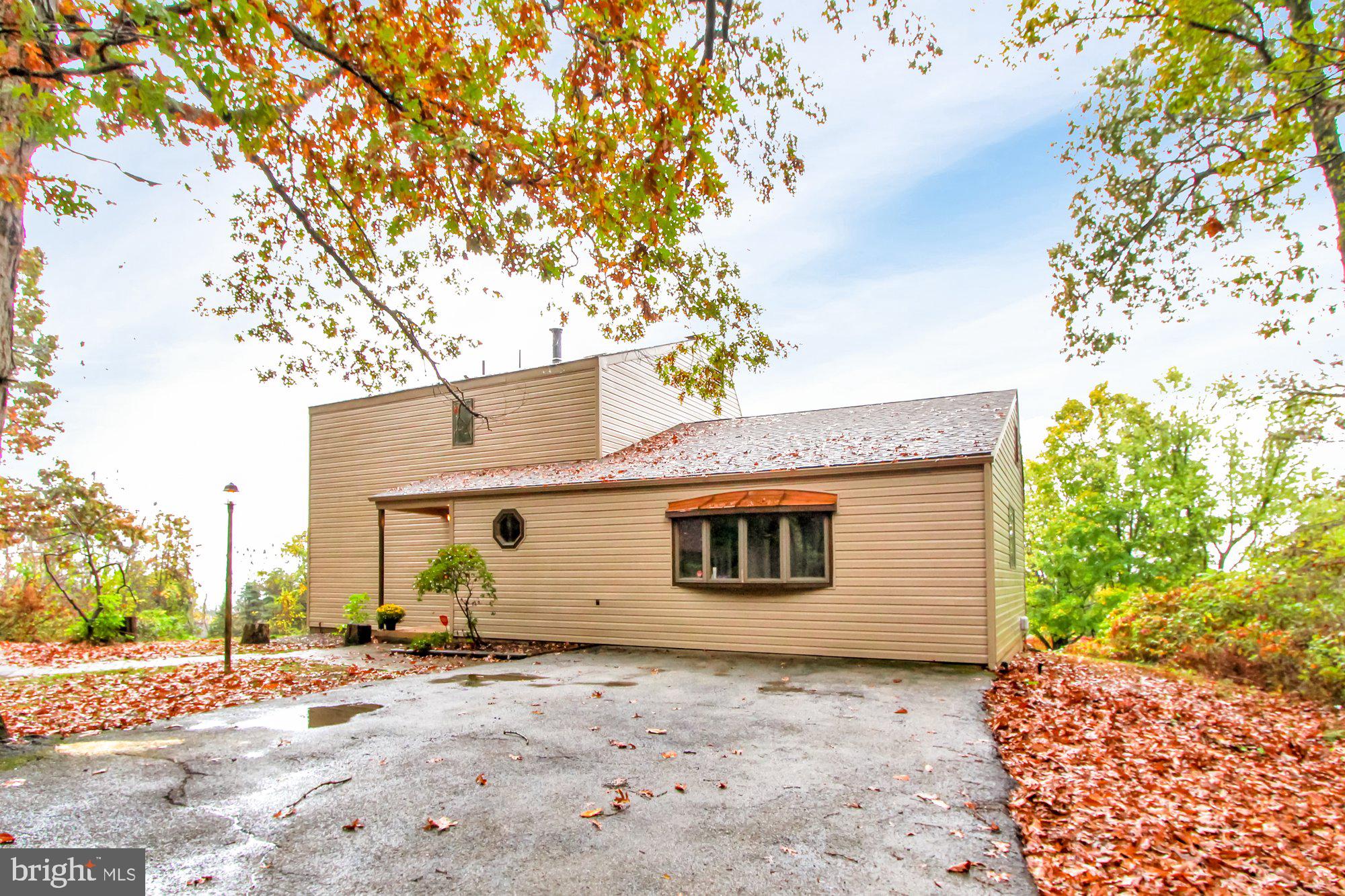 5054 Walters Hatchery Road Spring Grove, PA 17362 - Photo 4 of 30