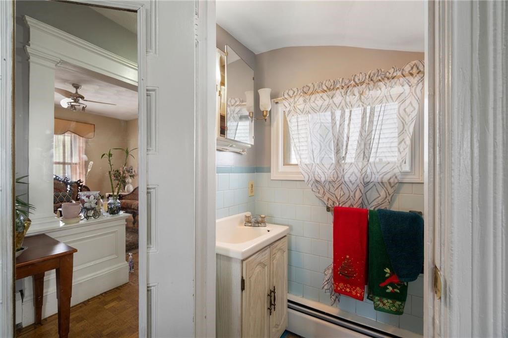 27 Spring Street Pawtucket, RI 02860 - Photo 18 of 38 Gallery Image 18