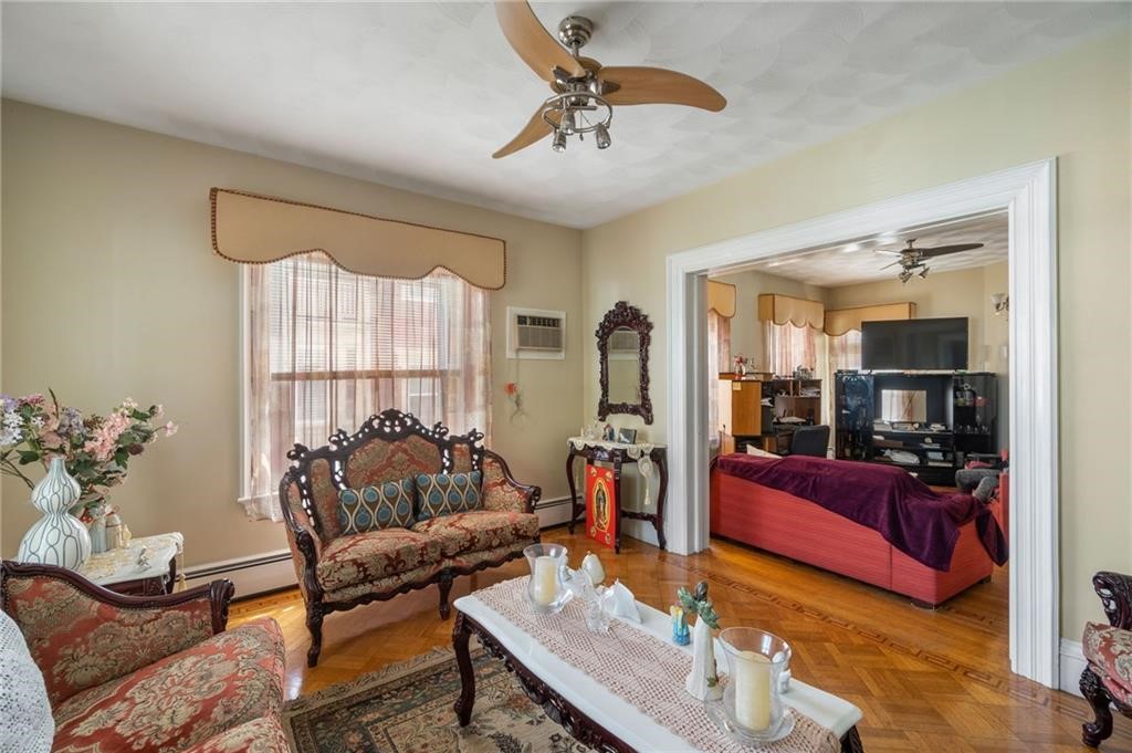 27 Spring Street Pawtucket, RI 02860 - Photo 8 of 38 Gallery Image 8