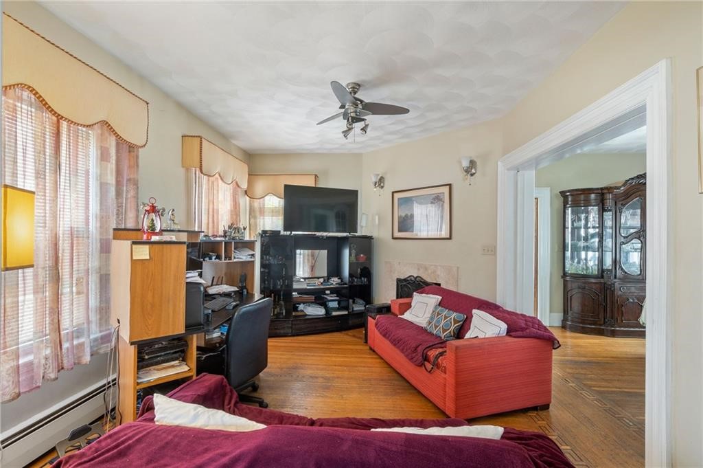 27 Spring Street Pawtucket, RI 02860 - Photo 9 of 38 Gallery Image 9