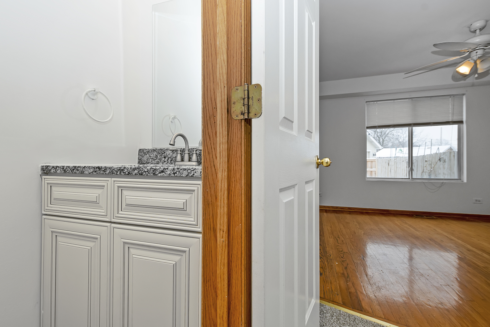 6823 Roberts Road Bridgeview, IL 60455 - Photo 5 of 22 a view of front door