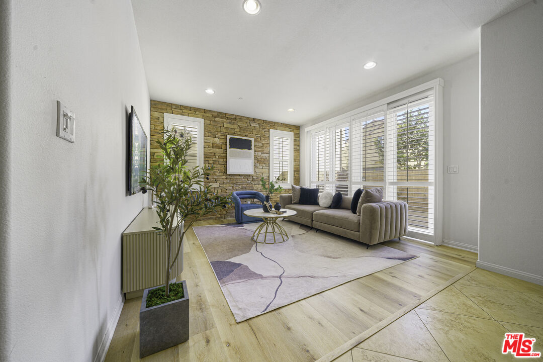 2684 East Santa Fe Road Brea, CA 92821 - Photo 11 of 42 Gallery Image 11