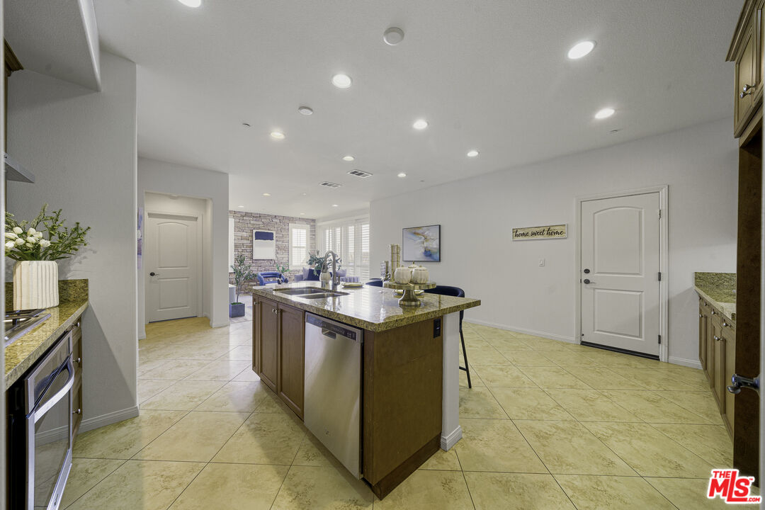 2684 East Santa Fe Road Brea, CA 92821 - Photo 16 of 42 Gallery Image 16